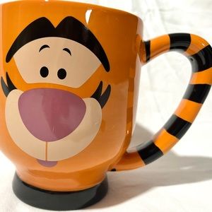 Disney Parks TIGGER Coffee Mug Orange with Striped Tail Handle 5" Tall